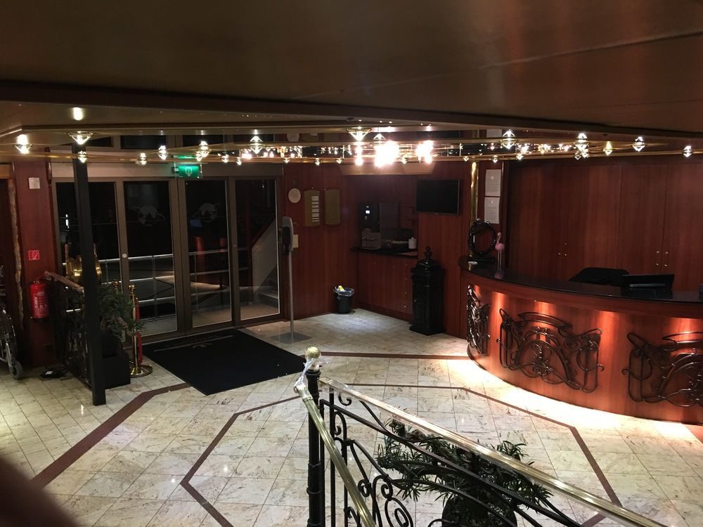 Knm Ms Switzerland I - Dusseldorf酒店 外观 照片
